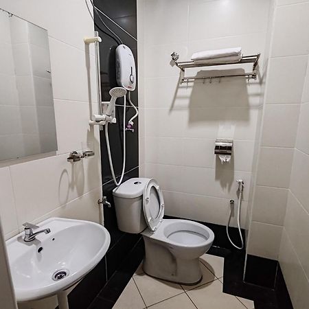 Hotel Sri Puchong Sdn Bhd Ngoại thất bức ảnh