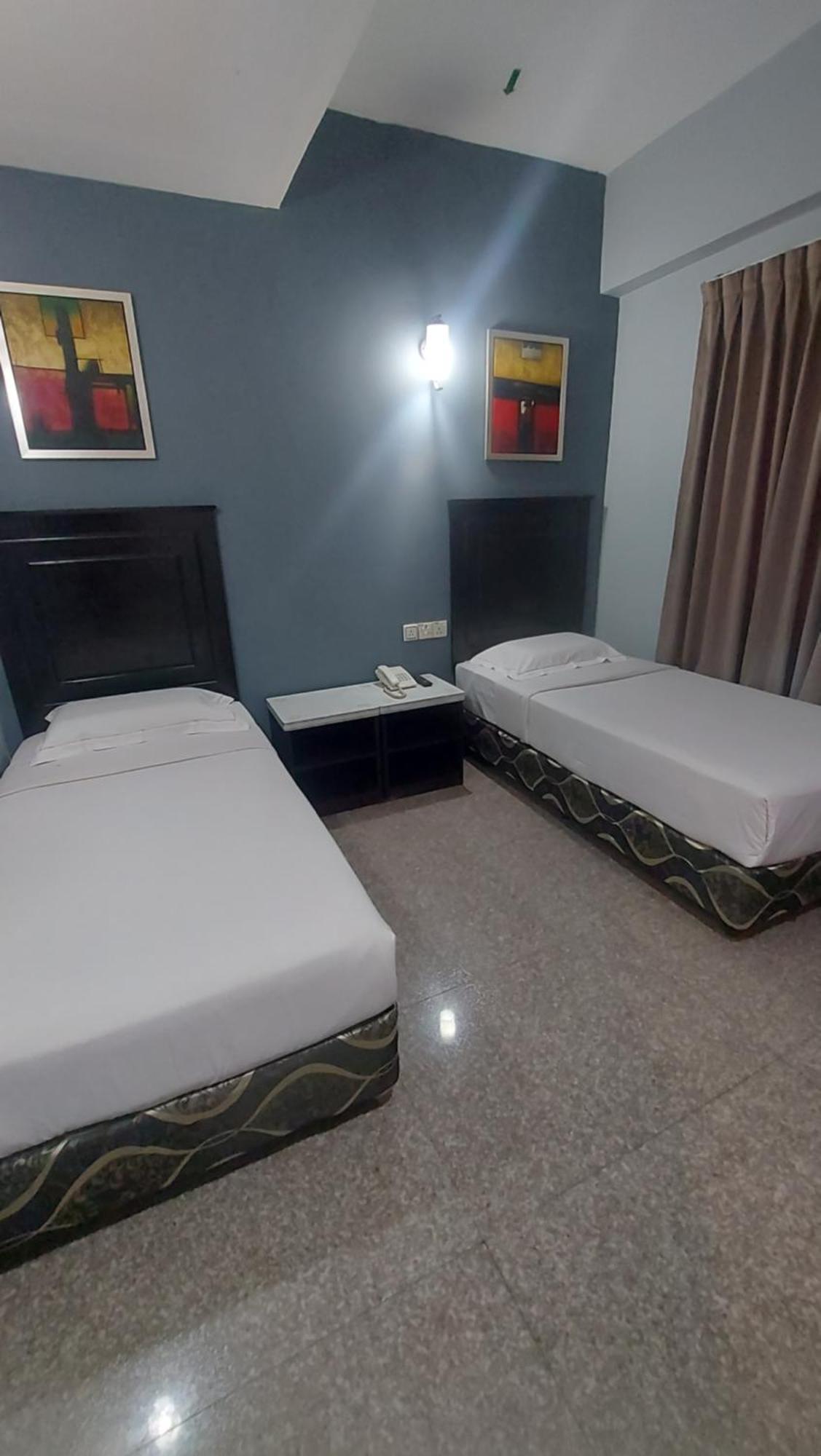 Hotel Sri Puchong Sdn Bhd Ngoại thất bức ảnh