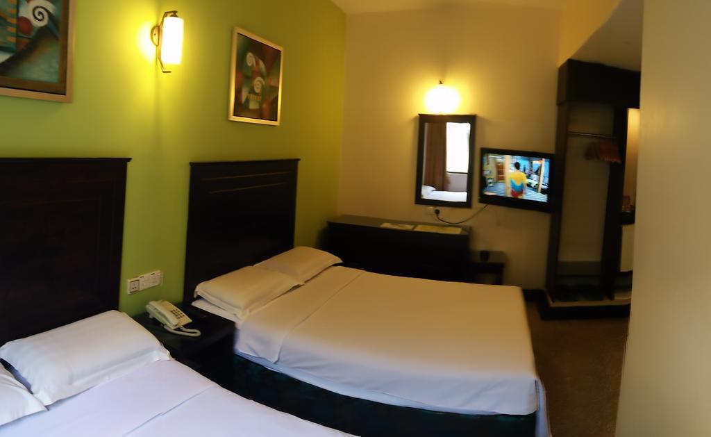 Hotel Sri Puchong Sdn Bhd Ngoại thất bức ảnh